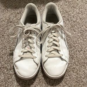 Women’s puma white shoes size 9